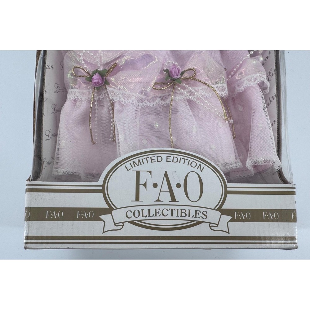 Rare Vintage 1997 FAO Schwarz Cinderella 12" Porcelain Doll NIB COA Disney Pink - Picture 9 of 17